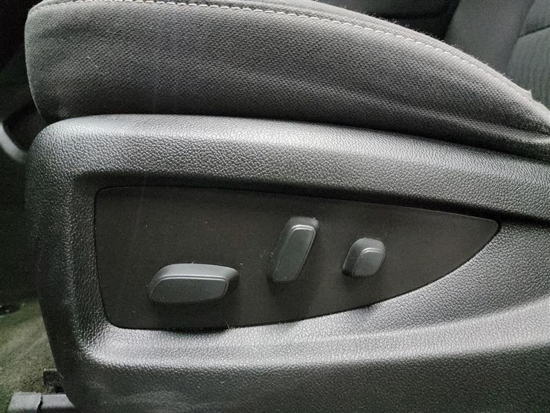 used 2017 GMC Yukon car, priced at $21,900
