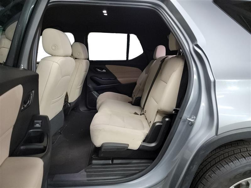 used 2023 Chevrolet Traverse car, priced at $23,900