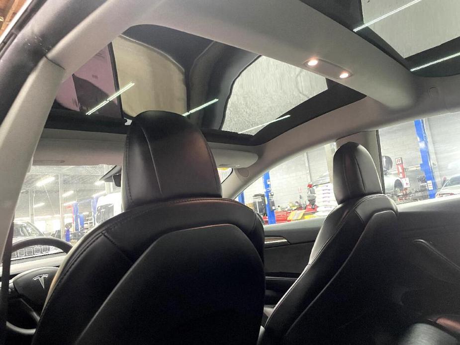 used 2022 Tesla Model 3 car, priced at $25,900