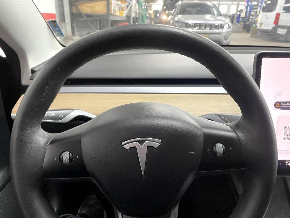 used 2022 Tesla Model 3 car, priced at $25,900