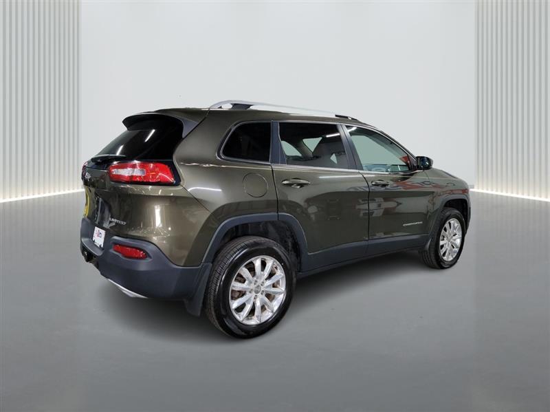 used 2015 Jeep Cherokee car, priced at $8,500
