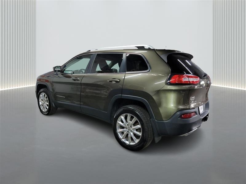 used 2015 Jeep Cherokee car, priced at $8,500