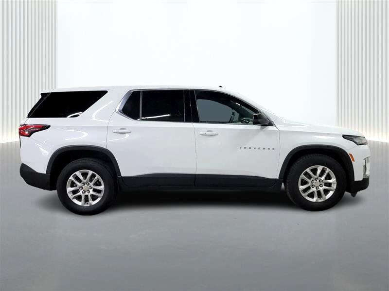 used 2023 Chevrolet Traverse car, priced at $24,900