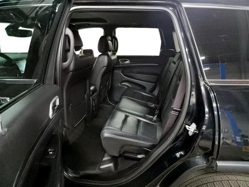 used 2022 Jeep Grand Cherokee WK car, priced at $21,900