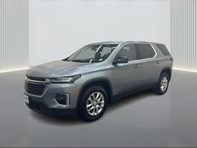 used 2023 Chevrolet Traverse car, priced at $21,900