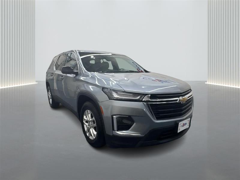 used 2023 Chevrolet Traverse car, priced at $21,900