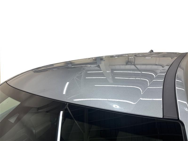 used 2023 Chevrolet Traverse car, priced at $21,900