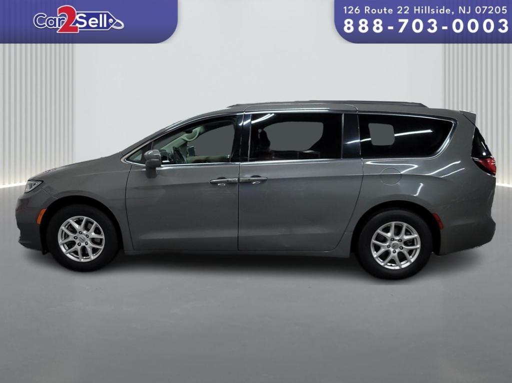 used 2022 Chrysler Pacifica car, priced at $21,900