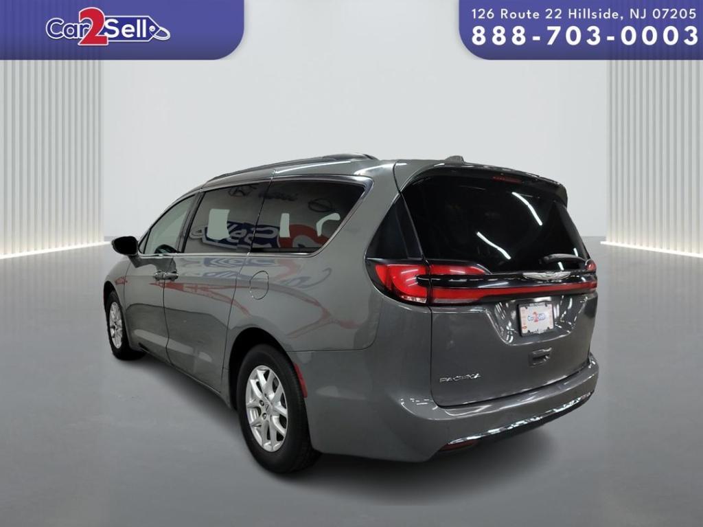 used 2022 Chrysler Pacifica car, priced at $21,900