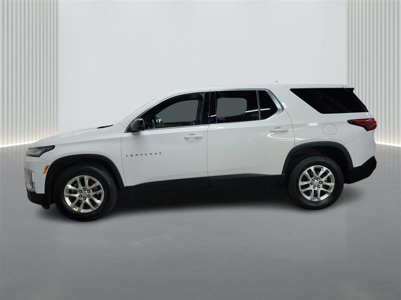 used 2023 Chevrolet Traverse car, priced at $23,900