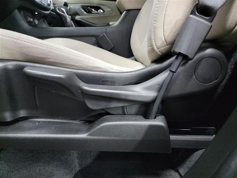 used 2023 Chevrolet Traverse car, priced at $23,900
