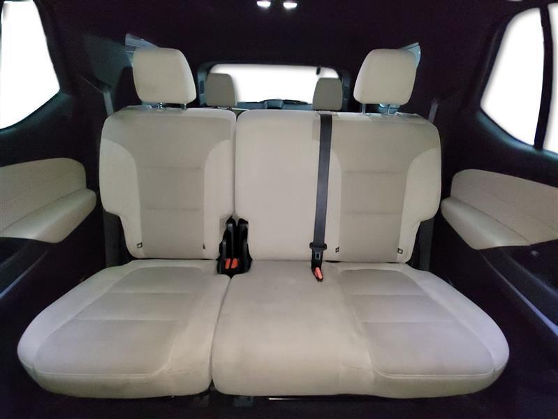 used 2023 Chevrolet Traverse car, priced at $23,900