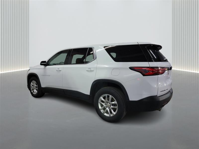used 2023 Chevrolet Traverse car, priced at $23,900