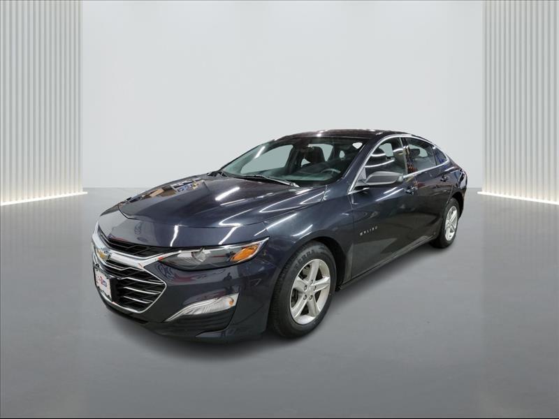 used 2022 Chevrolet Malibu car, priced at $13,900