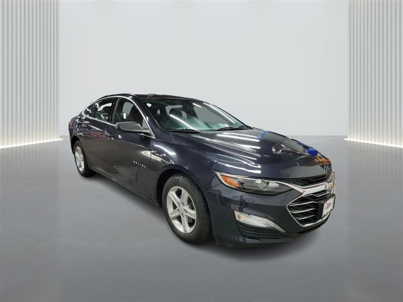 used 2022 Chevrolet Malibu car, priced at $13,900