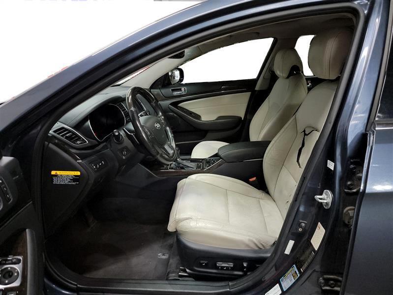used 2015 Kia Cadenza car, priced at $12,900