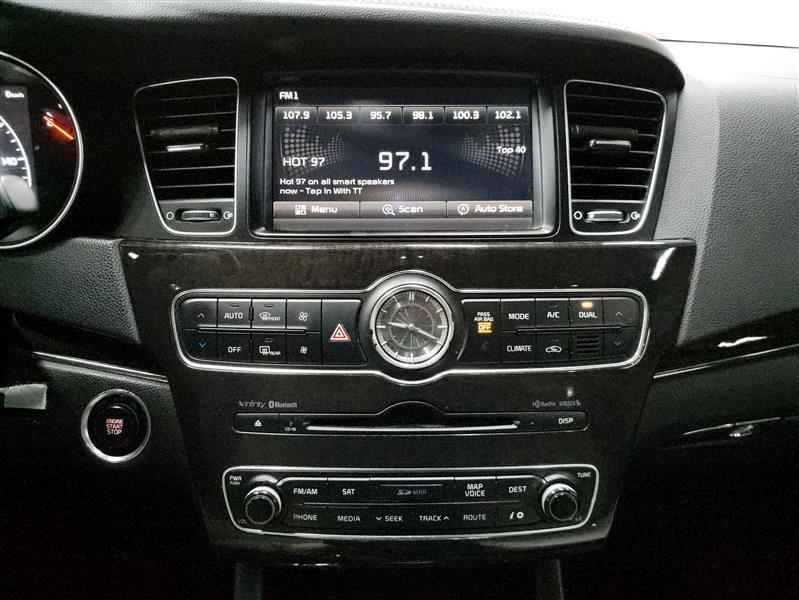 used 2015 Kia Cadenza car, priced at $12,900