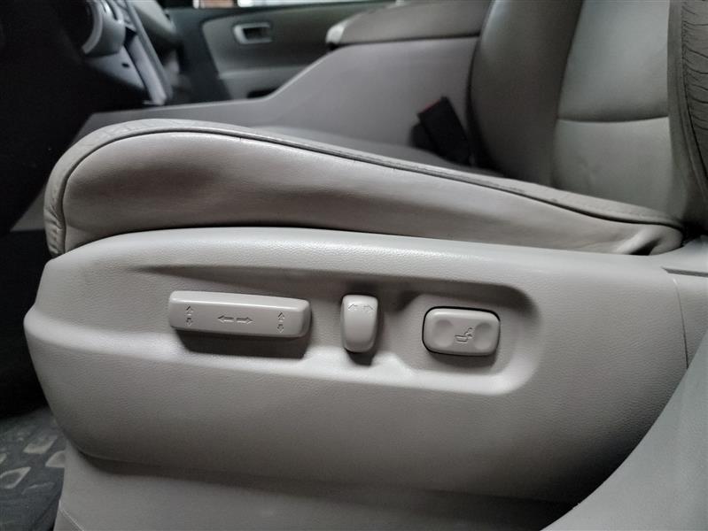 used 2011 Honda Pilot car, priced at $6,900