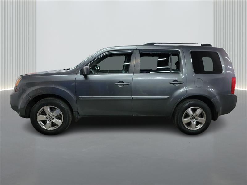 used 2011 Honda Pilot car, priced at $6,900