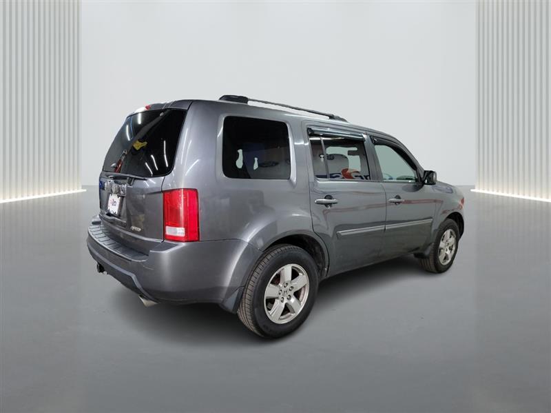 used 2011 Honda Pilot car, priced at $6,900
