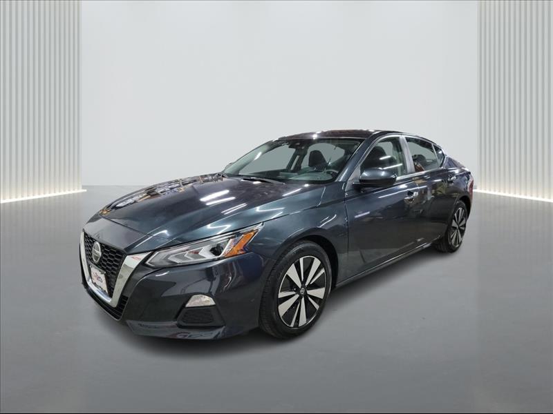 used 2022 Nissan Altima car, priced at $17,500