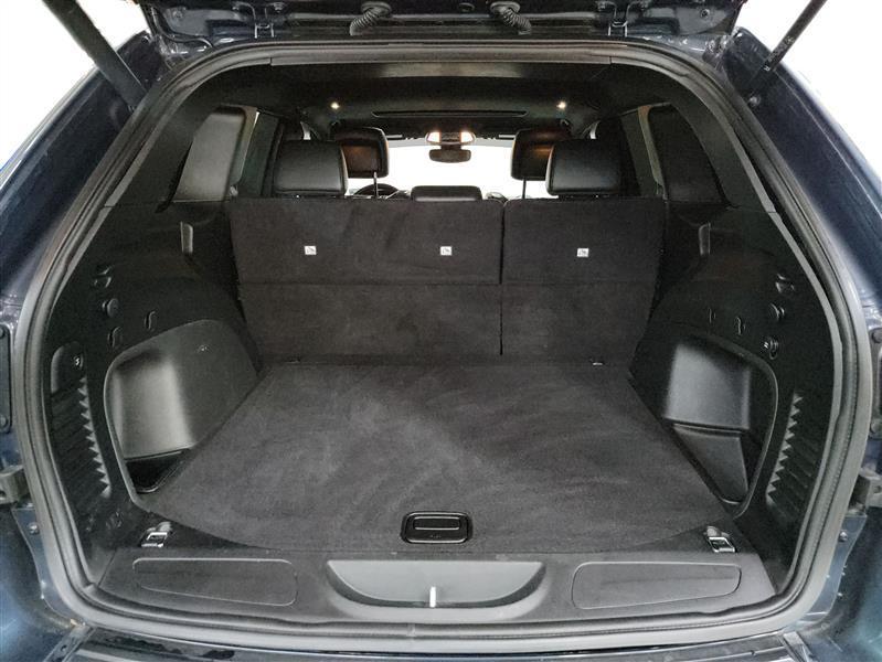used 2021 Jeep Grand Cherokee car, priced at $26,900
