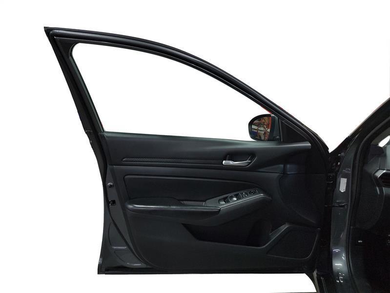 used 2022 Nissan Altima car, priced at $11,500