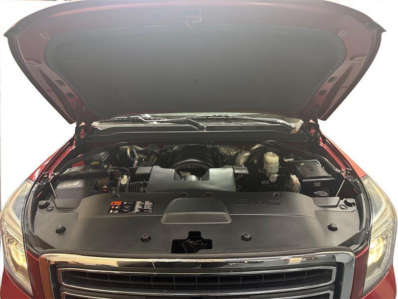 used 2015 GMC Yukon car, priced at $15,500