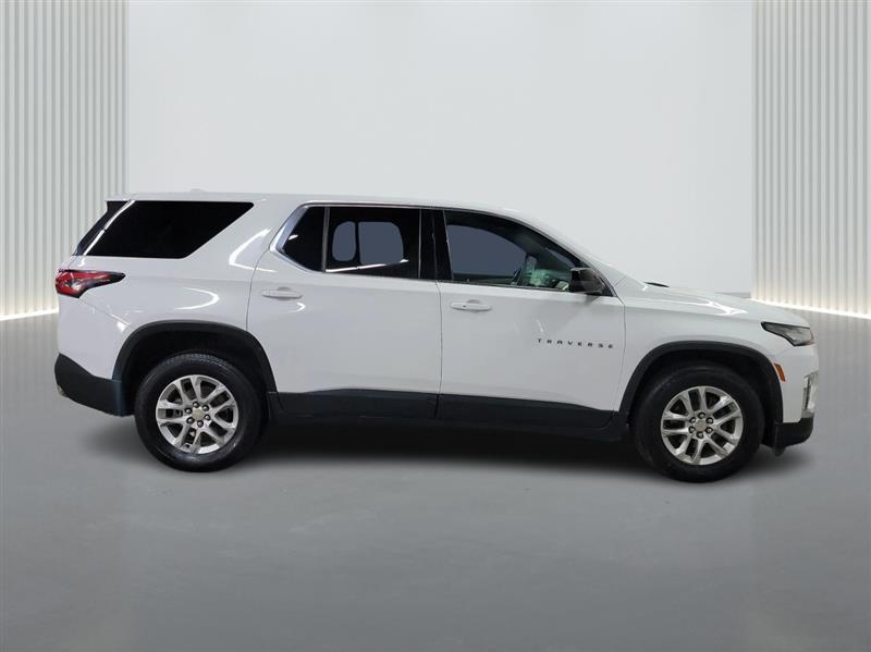 used 2023 Chevrolet Traverse car, priced at $24,500
