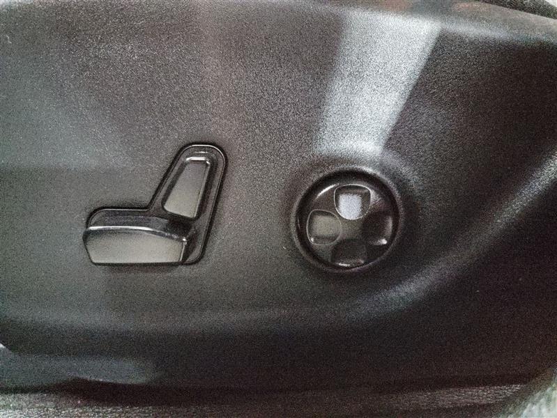used 2019 Jeep Cherokee car, priced at $13,500