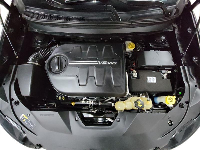 used 2019 Jeep Cherokee car, priced at $13,500