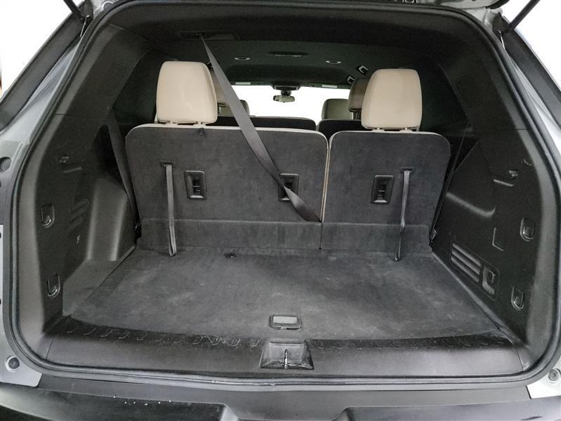 used 2023 Chevrolet Traverse car, priced at $24,500