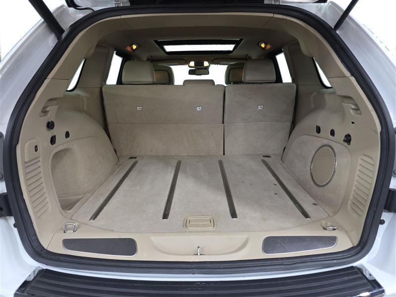 used 2015 Jeep Grand Cherokee car, priced at $11,500