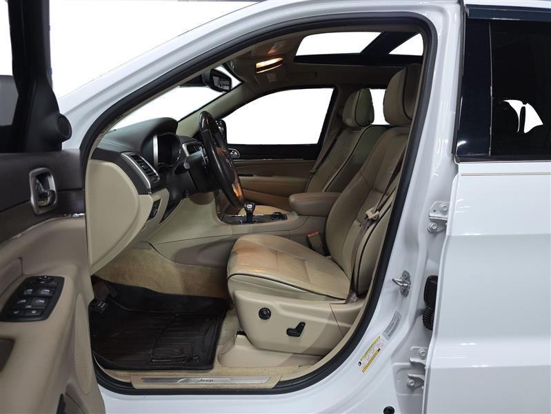 used 2015 Jeep Grand Cherokee car, priced at $11,500