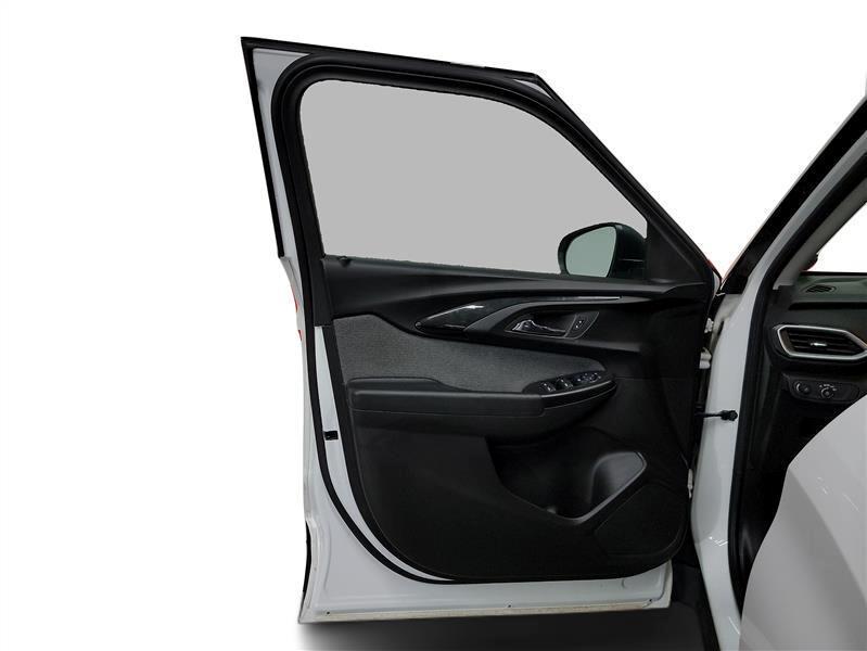 used 2023 Chevrolet TrailBlazer car, priced at $16,900