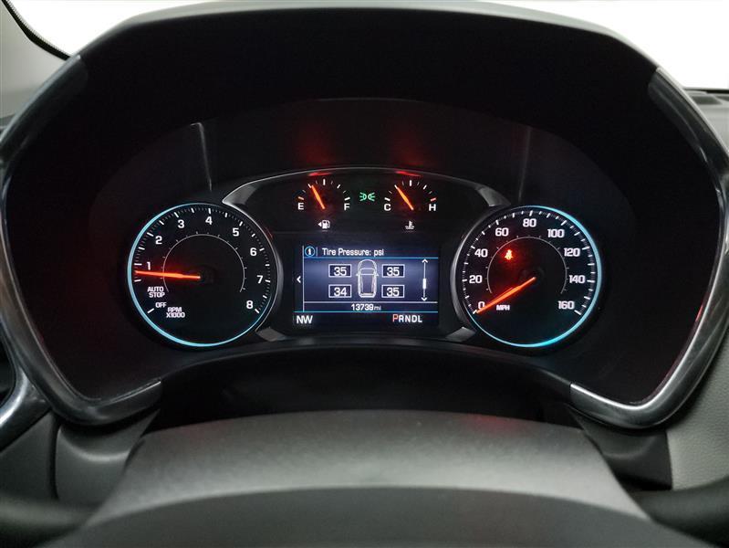 used 2024 Chevrolet Equinox car, priced at $22,900