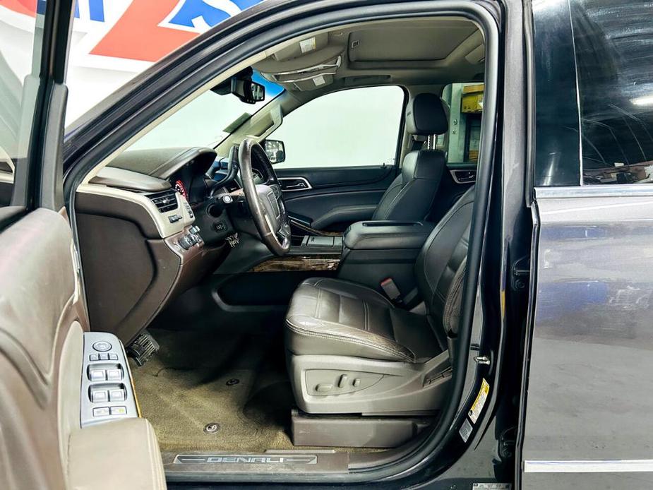 used 2015 GMC Yukon XL car, priced at $21,900