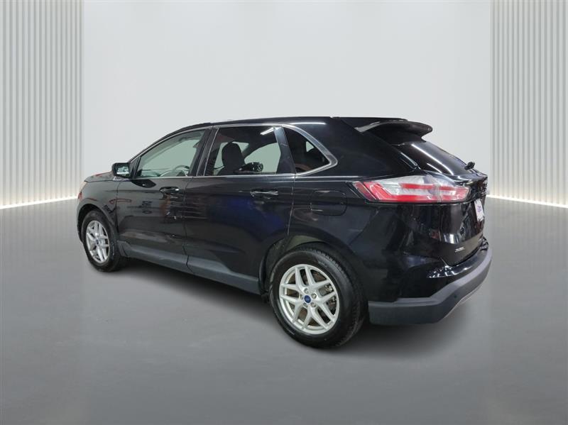 used 2021 Ford Edge car, priced at $17,500