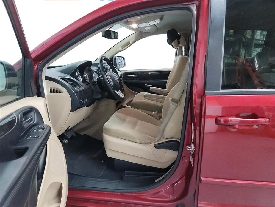 used 2015 Dodge Grand Caravan car, priced at $7,900