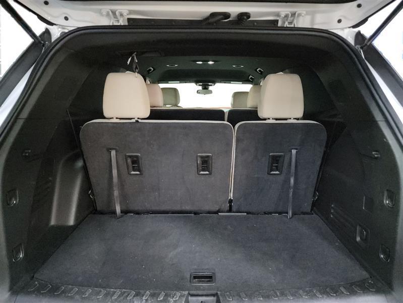 used 2023 Chevrolet Traverse car, priced at $22,900