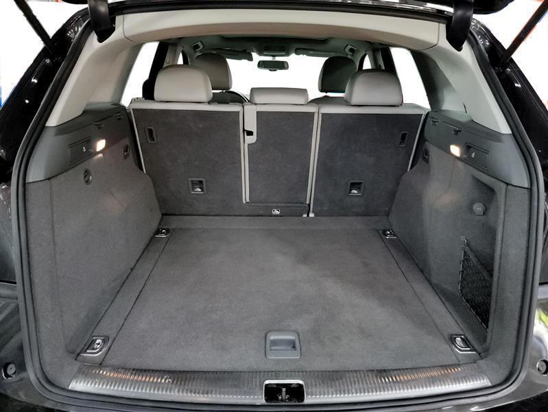 used 2015 Audi Q5 car, priced at $9,900