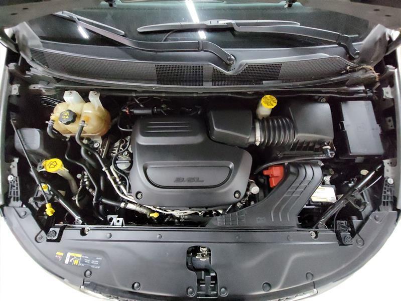 used 2022 Chrysler Pacifica car, priced at $21,900