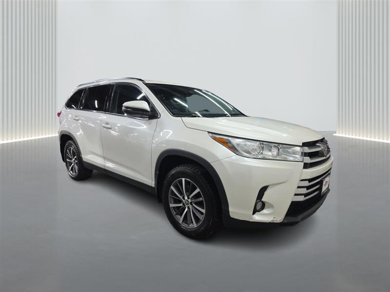 used 2019 Toyota Highlander car, priced at $20,500