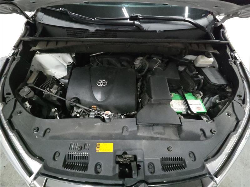 used 2019 Toyota Highlander car, priced at $20,500