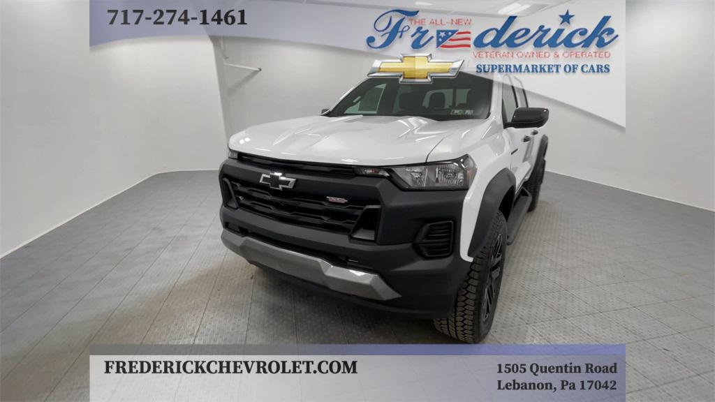 new 2025 Chevrolet Colorado car