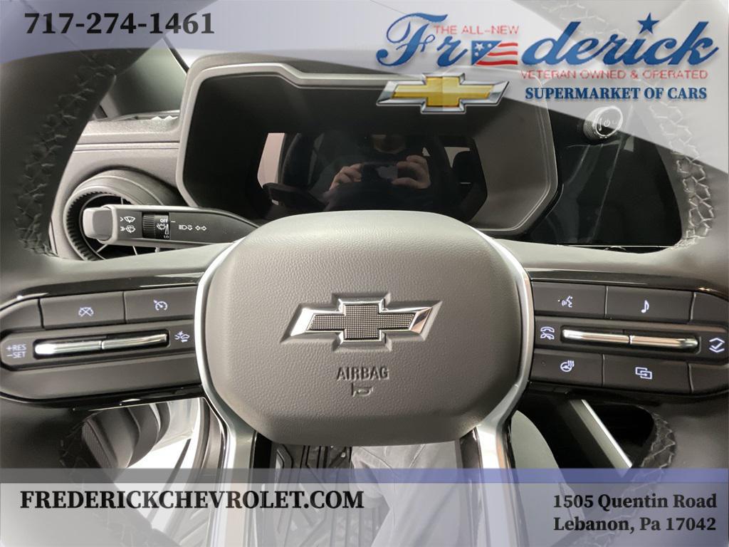 new 2025 Chevrolet Colorado car