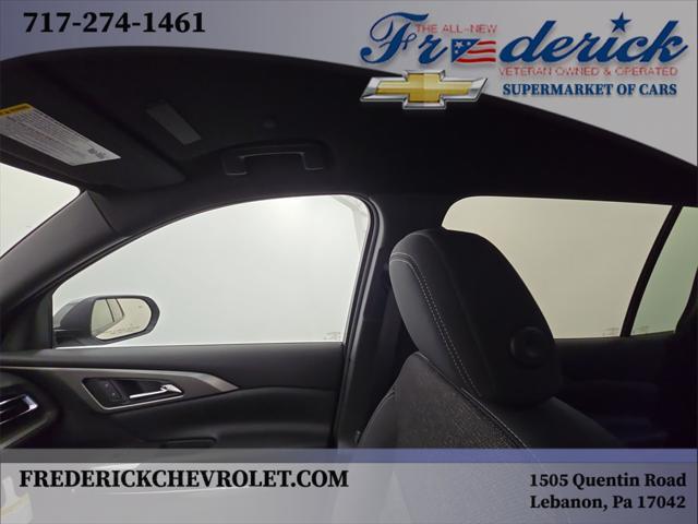 new 2025 Chevrolet Traverse car