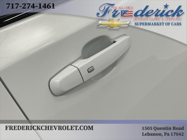 used 2022 Chevrolet Traverse car, priced at $35,609