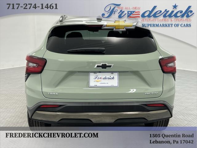 new 2025 Chevrolet Trax car