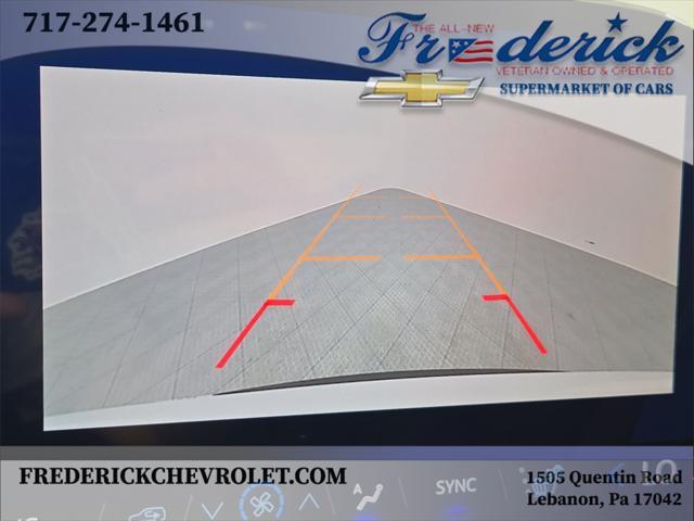 new 2025 Chevrolet Traverse car